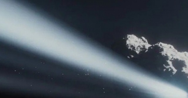 "Sao chổi định mệnh" xuất hiện hiện tượng lạ