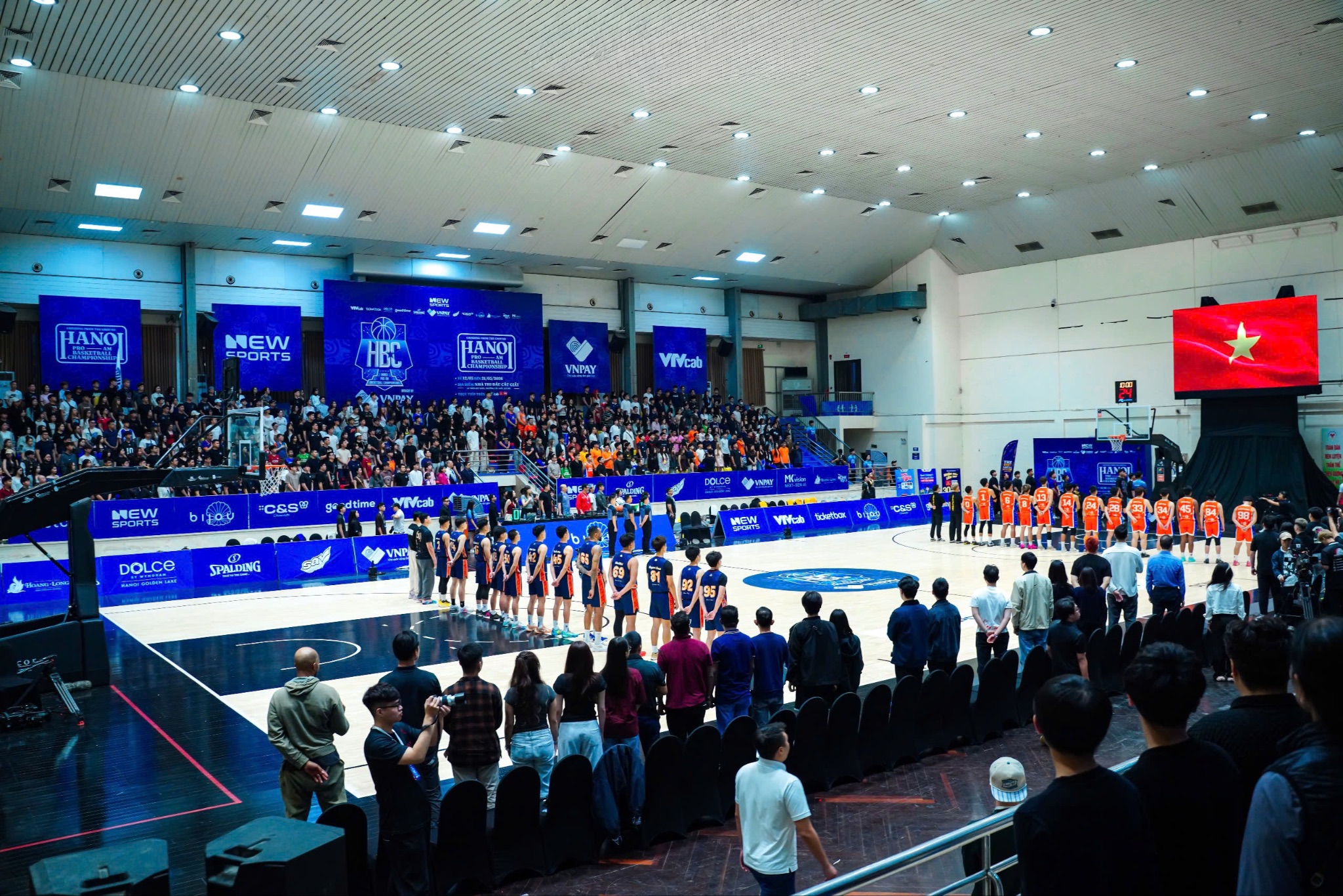 Trận chung kết HBC 2026 với hơn 1.300 khán giả tại sân.