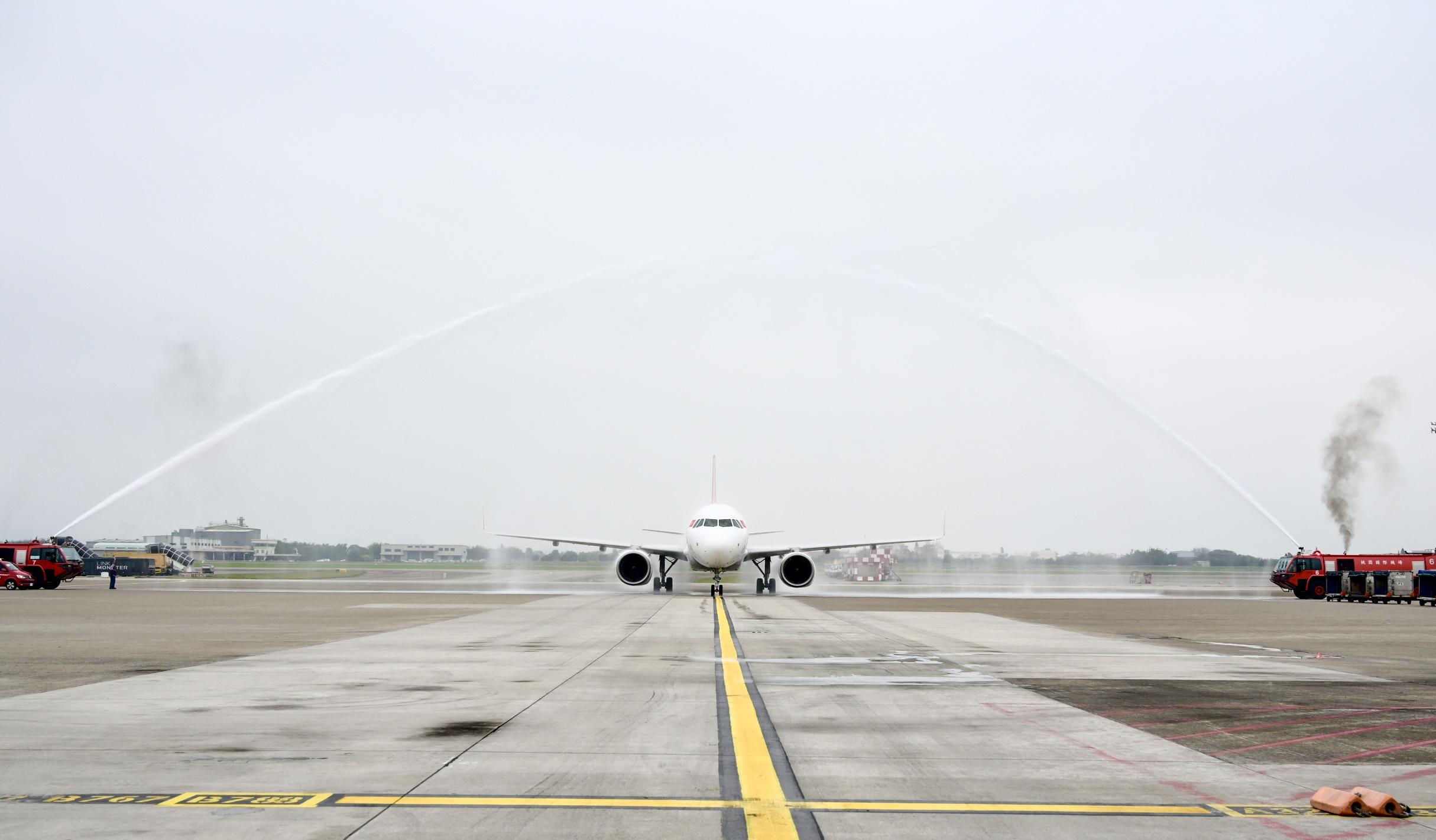 Du khách Đài Loan bất ngờ với trải nghiệm chuyến bay quốc tế của Sun PhuQuoc Airways - 5