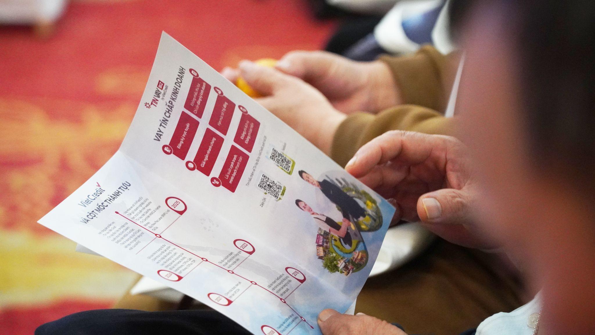 Khách hàng doanh nghiệp dễ dàng tiếp cận các gói vay tín chấp kinh doanh Tin Vay Biz bởi VietCredit.