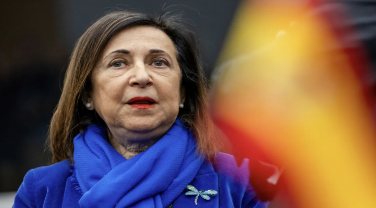 Tây Ban Nha đóng không phận với máy bay Mỹ đánh Iran, Anh không muốn sa lầy - 1