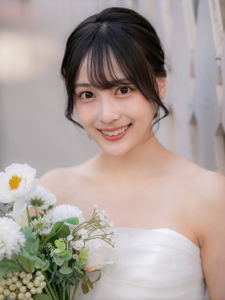 Tanaka Aoi 21 tuổi, học năm ba ngành Xã hội học tại Kwansei Gakuin University, tỉnh Hyogo.