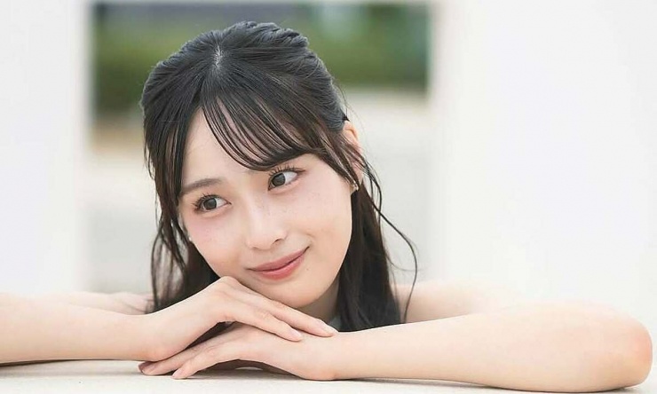 Người thắng cuộc nhận danh hiệu Nữ sinh viên đẹp nhất Nhật Bản cùng phần thưởng 500.000 yen (hơn 82 triệu đồng) và các cơ hội làm việc lĩnh vực giải trí, quảng cáo.