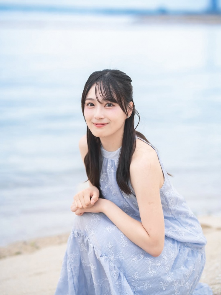 Cô đã ký hợp đồng với công ty giải trí, dự kiến tham gia nhiều hoạt động lĩnh vực thời trang.