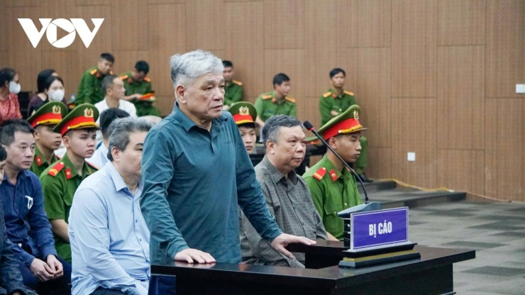 Bị cáo&nbsp;Trần Tố Nghị,&nbsp;quyền Cục trưởng Cục Quản lý xây dựng công trình tại phiên tòa.