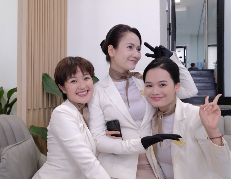 Nữ diễn viên bị ghét nhất trong phim giờ vàng có Phương Oanh là ai? - 1