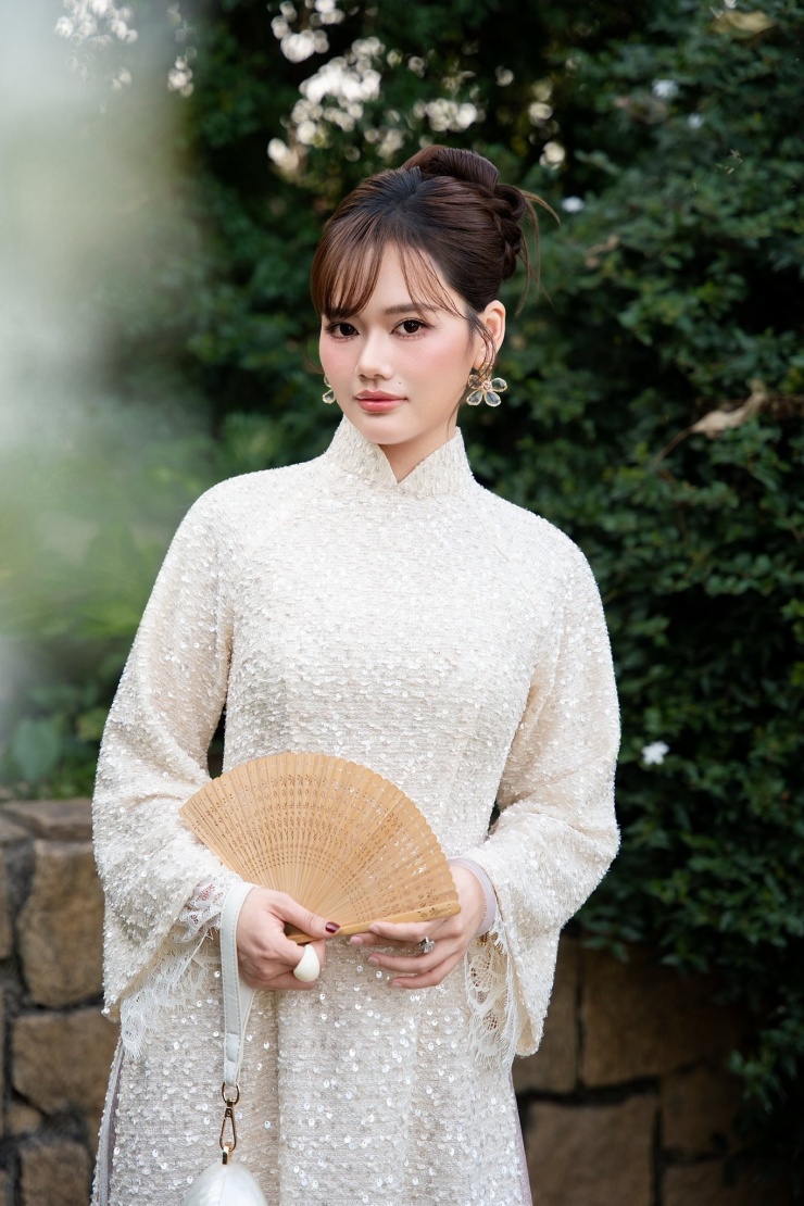 Nữ diễn viên bị ghét nhất trong phim giờ vàng có Phương Oanh là ai? - 9