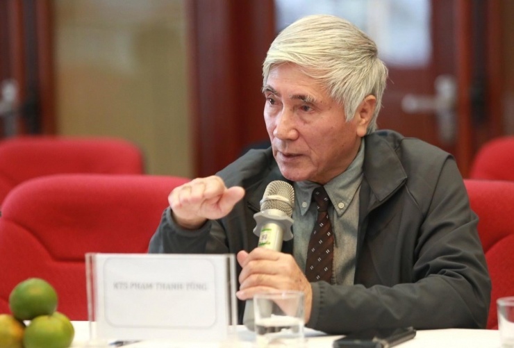 KTS Phạm Thanh Tùng, Chánh Văn phòng Hội Kiến trúc sư Việt Nam khẳng định cần một cuộc “tái thiết” mạnh mẽ để khắc phục những sai lầm từ việc lấn chiếm và ô nhiễm trong quá khứ