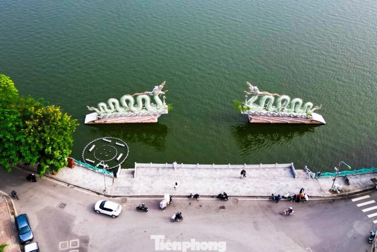 Hồ Tây đoạn đường Lạc Long Quân