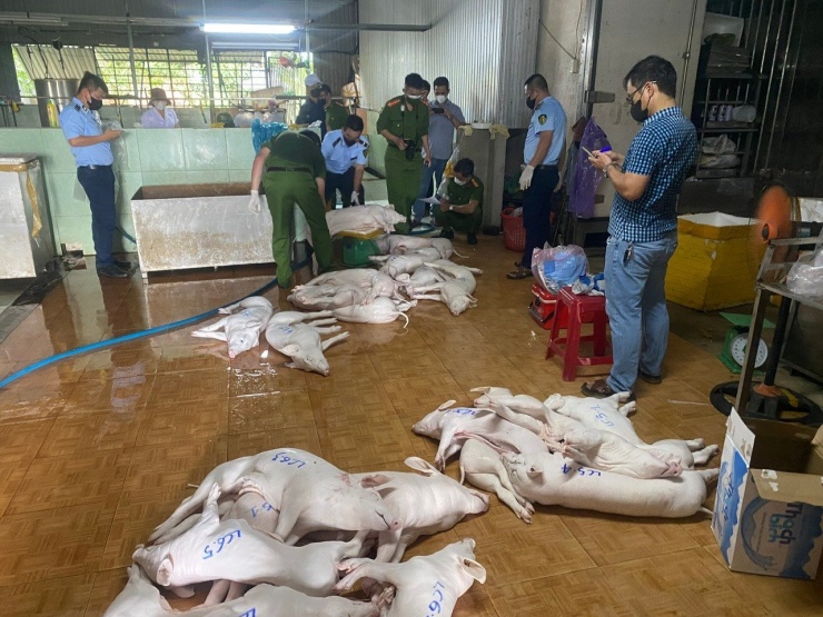 Lỗ hổng lớn trong kiểm soát an toàn thực phẩm quá lớn.