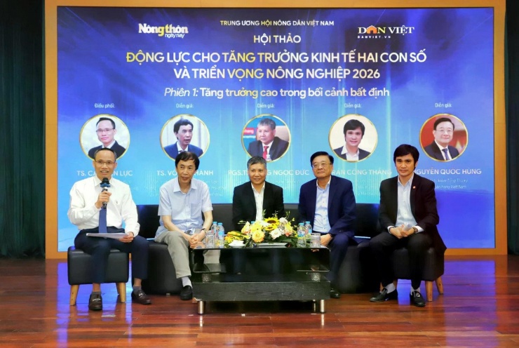 Các diễn giả tại hội thảo sáng 31/3.