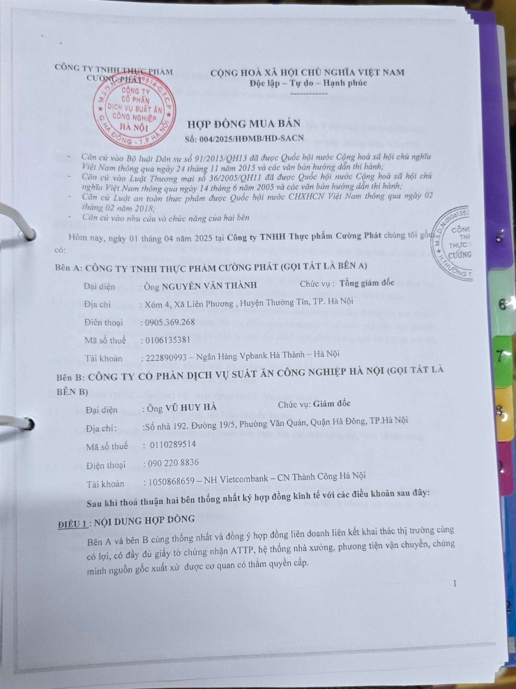 Thông qua hợp đồng mua bán với Công ty Cổ phần Dịch vụ Suất ăn Công nghiệp Hà Nội, Công ty Cường Phát đã đưa thịt vào nhiều trường học tại TP.Hà Nội. Ảnh: Dân Việt.