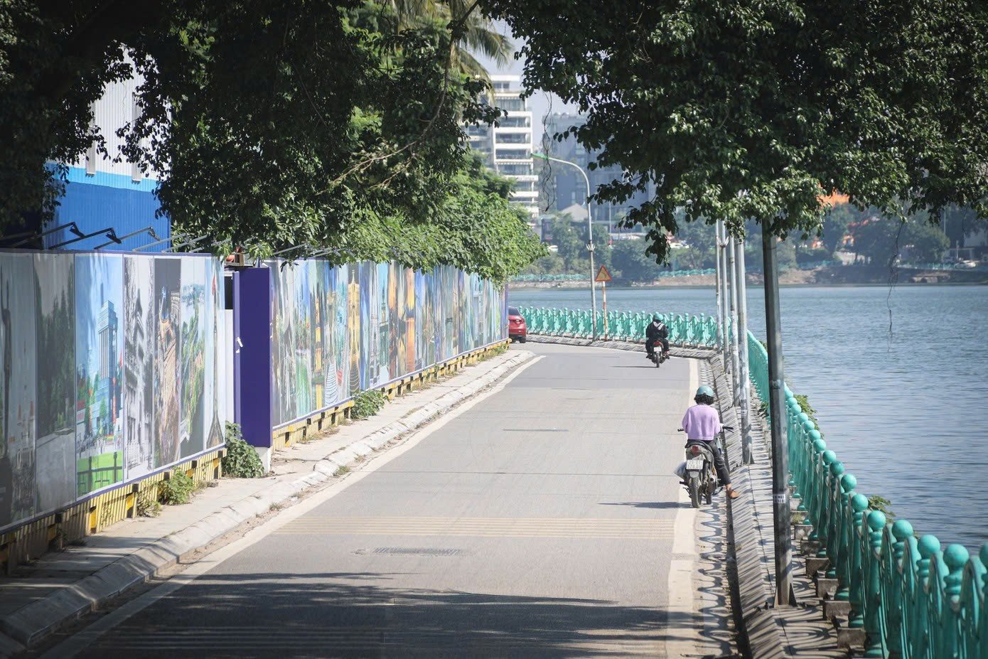 Công viên, vườn hoa chuyên đề giúp Hồ Tây thực sự trở thành "lá phổi xanh" của Thủ đô.