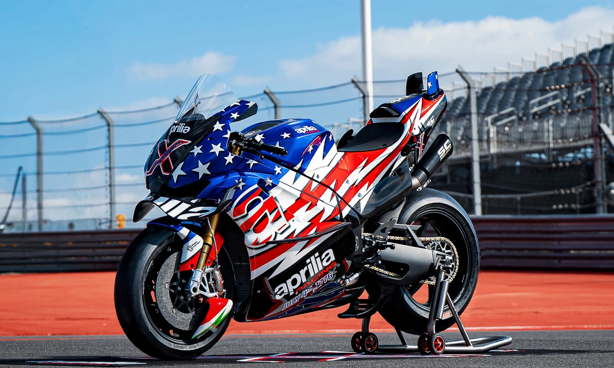 Aprilia X 250TH - siêu môtô bản giới hạn giá 150.000 USD - 1