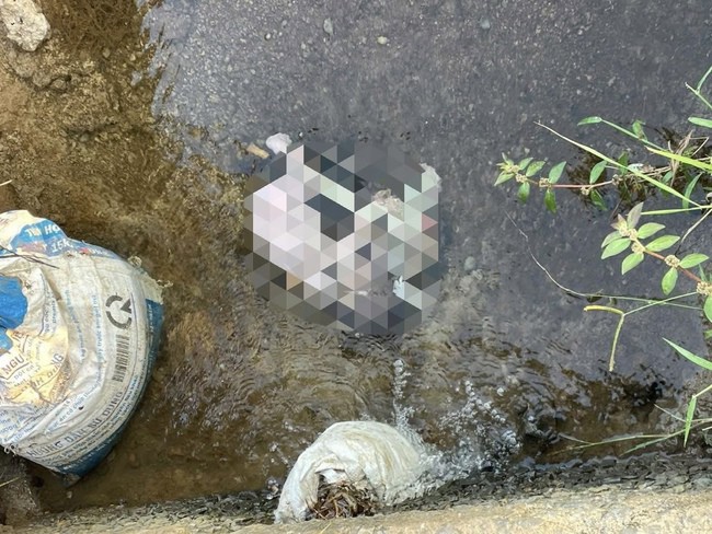 Thi thể bé trai được người dân phát hiện