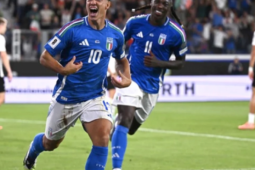 Tuyển Ý vướng nghi án "do thám" trước trận play-off World Cup