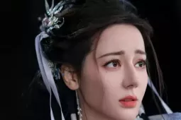 Tình thế tuyệt vọng của Địch Lệ Nhiệt Ba