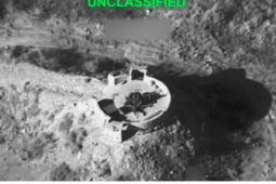 Mỹ dội bom xuyên hầm xuống Isfahan: Thông điệp cứng rắn gửi Iran