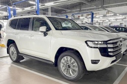 Toyota triệu hồi dòng xe Land Cruiser mới vì lỗi phần mềm hộp số