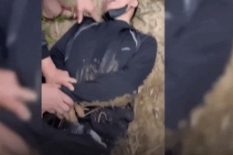 Nghi phạm buôn ma túy bơi qua sông, lẩn trốn suốt 6 ngày