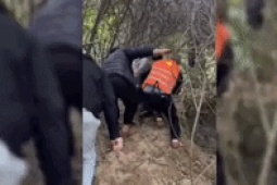 Nghi phạm buôn ma túy bơi qua sông, lẩn trốn suốt 6 ngày