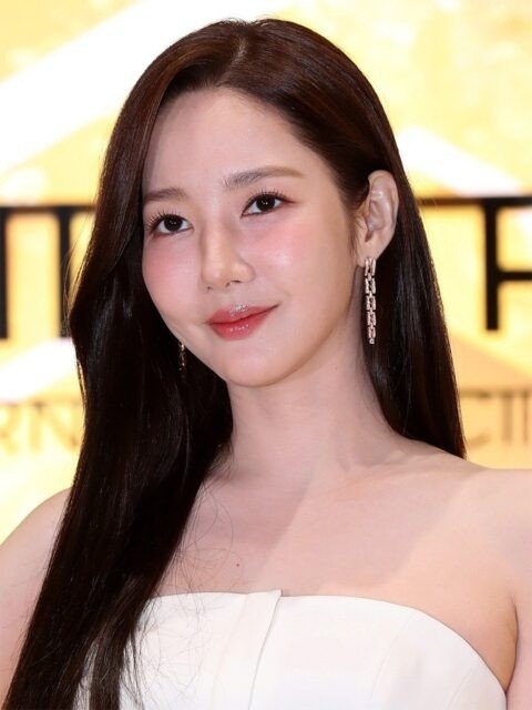Park Min Young trước và sau khi giảm cân.