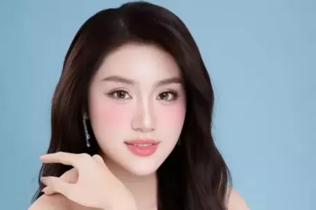 Bốn tháng chinh phục vương miện của Phan Phương Oanh