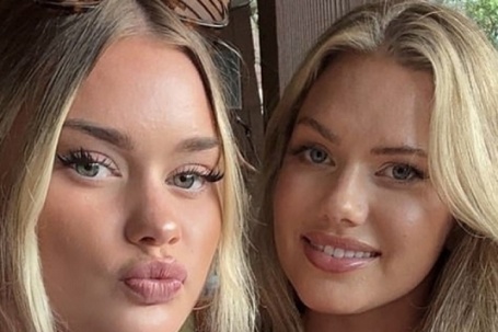 Bà ngoại 38 tuổi bị nhầm là chị em với con gái