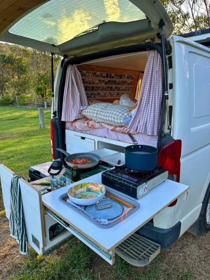 Cuộc sống trên xe tải không phải lúc nào cũng dễ dàng.