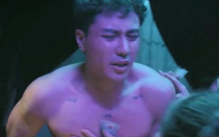 Cảnh nóng trong phim giờ vàng thường là tâm điểm gây tranh luận.