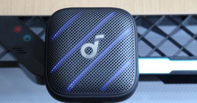 Loa di động Boom Go 3i nhỏ gọn có công suất 15W, pin tới 24 giờ