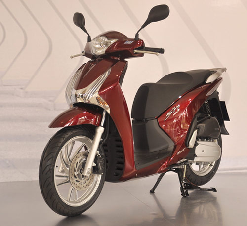 Chọn Honda SH 2012 hay Piaggio Liberty? - 2