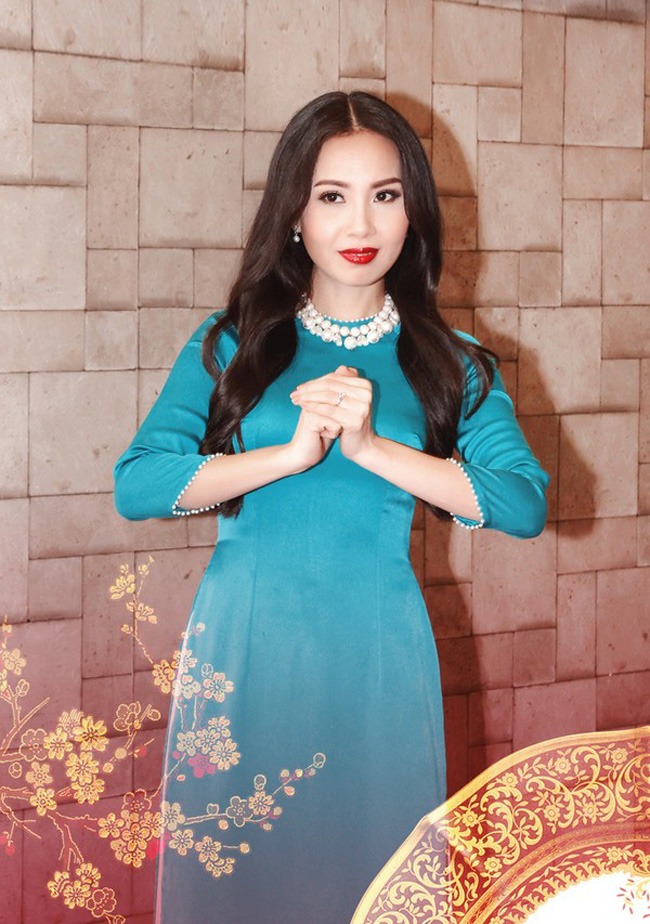 Hiện tại, Cẩm Ly đã yên bề gia thất song cô vẫn thường xuyên xuất hiện ở nhiều sự kiện âm nhạc như The Voice kids.