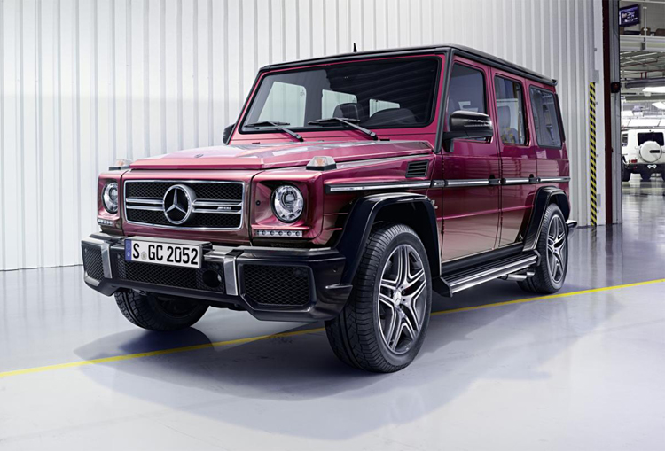 Với sức mạnh kể trên cho phép chiếc Mercedes-Benz G500 2016 tăng tốc từ 0-100 km/h trong thời gian 5,9 giây.
