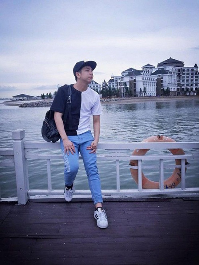 Nhờ nhận được sự yêu mến của đông đảo bà con, HKT có một cuộc sống rất thoải mái, vừa nổi tiếng vừa giàu có.