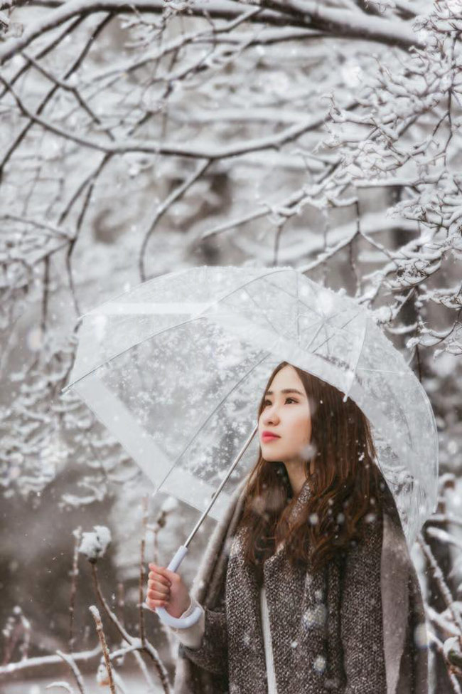 Cô nàng luôn xem thái độ&nbsp;nghiêm túc là yếu tố quan trọng hàng đầu trong công việc.&nbsp;