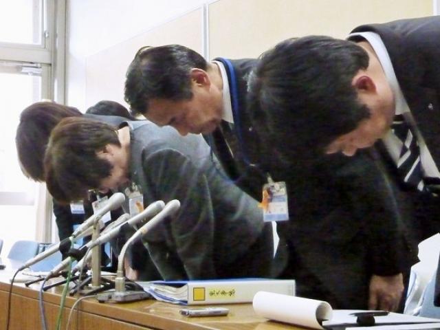 Ngày khai giảng là ngày giỗ: Nạn bắt nạt ở trường học Nhật Bản quá bất thường?