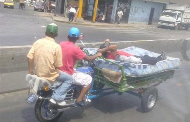Khác gì ngồi trên xe giường nằm cao cấp đâu.
