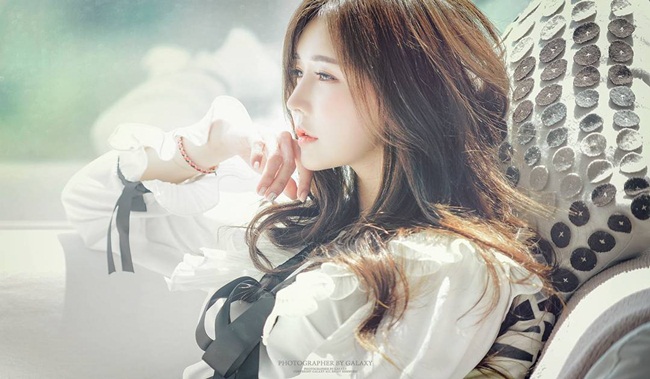 Khuôn mặt của Han Ga Eun được đánh giá là đẹp như thiên sứ. Trên nhiều trang mạng xã hội ở Trung Quốc, Ga Eun&nbsp;còn được gọi là &#34;thiên sứ nóng bỏng&#34;.