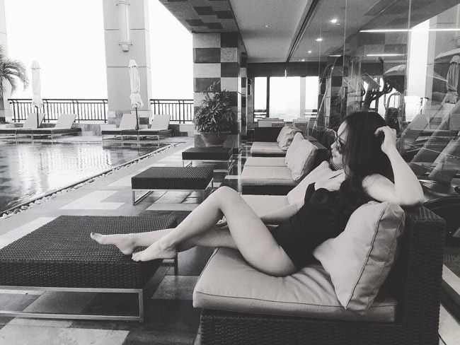 Chăm chỉ như vậy nên DJ Tít đã có một thân hình gợi cảm khiến cánh mày râu phải &#34;thẫn thờ&#34;.