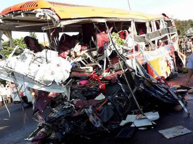 Toàn cảnh vụ tai nạn kinh hoàng khiến 13 người chết tại Gia Lai