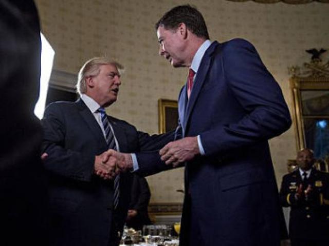Washington sốc khi Trump bất ngờ sa thải giám đốc FBI