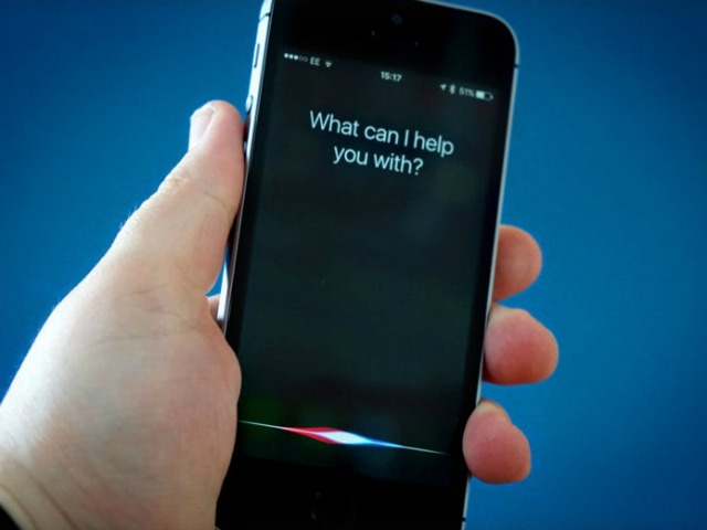 iPhone 7s, iPhone 8 có tùy chọn trợ lý ảo Siri hoặc Assistant