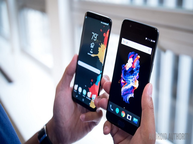 OnePlus 5 có ”đủ tuổi” đấu Samsung Galaxy S8?
