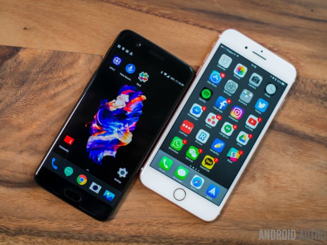 So sánh nhanh OnePlus 5 và iPhone 7 Plus