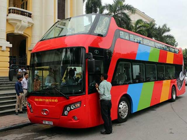 Ảnh: Lộ diện chiếc xe buýt mui trần đầu tiên ở Hà Nội
