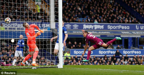 Chi tiết Everton - Man City: Chủ nhà rút ngắn tỷ số (KT) - 4