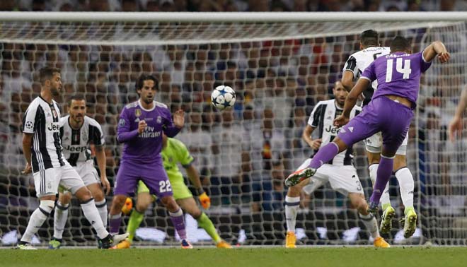 Real đại chiến Juventus cúp C1: Gặp may vì &#34;thần tài&#34;, báo thân Barca mỉa mai - 2