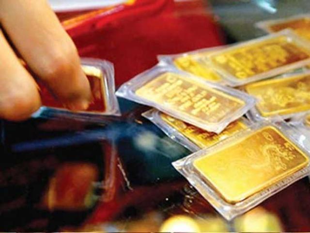 Tài chính - Bất động sản - Giá vàng đồng loạt đi xuống xa mốc 37 triệu đồng