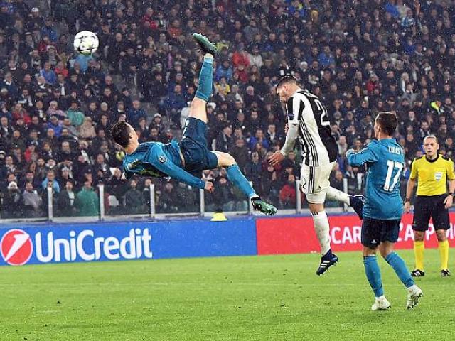 Ronaldo lập siêu phẩm ”xe đạp chổng ngược”: Hỏng trăm lần, ăn một lần
